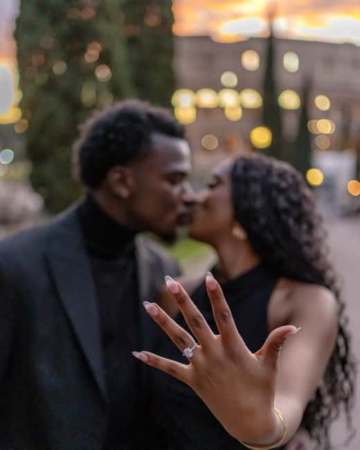 Rome: Romantic Proposal PhotoShoot - Giardinetto del Monte Oppio and the 15-minute photo stop