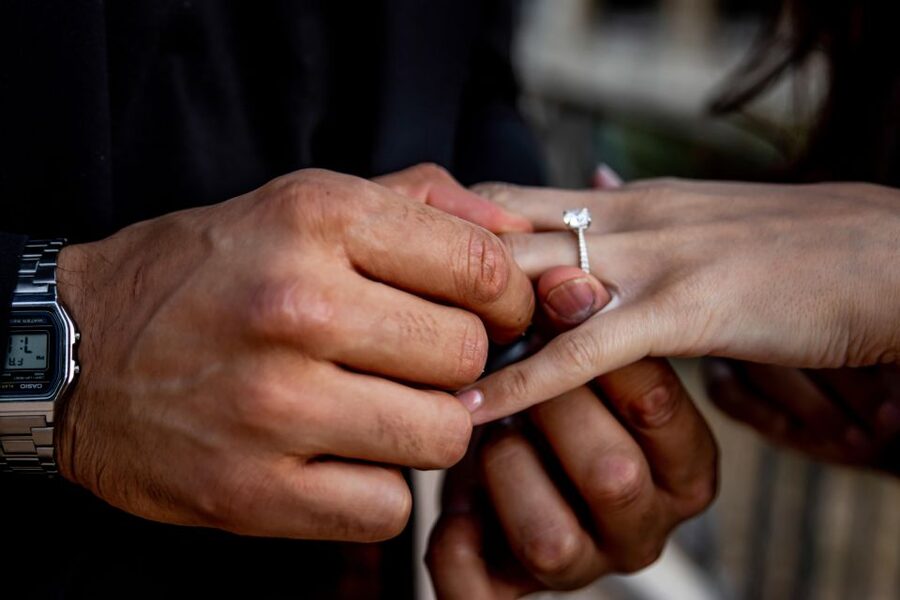 Rome: Romantic Proposal Shooting - Who should book this Rome photo experience?