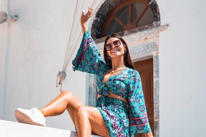 Santorini: Customized Private Photoshoot Walk in Oia - What the One-Hour Route Covers