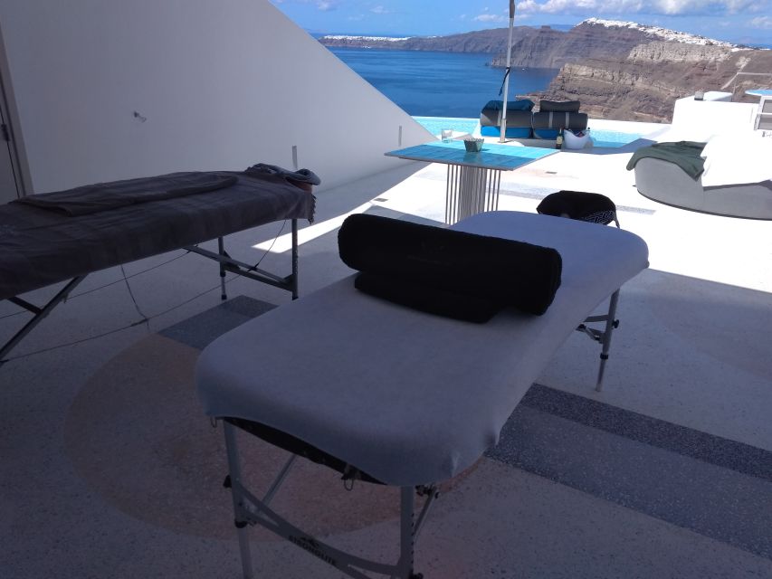 Santorini: Mobile Couples Massage at Your Private Villa - Price, extra fees, and whether it earns its keep