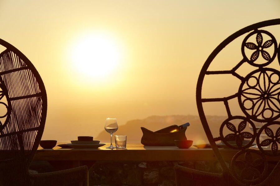 Santorini: Private Romantic Sunset Dinner with Caldera View - Choosing between meat, seafood, vegan, and vegetarian menus