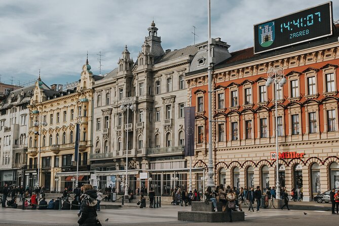 Searching for Love in Zagreb: Romantic Exploration Game and Tour - From main sights to details you might miss