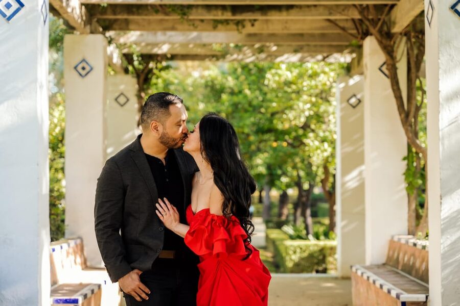 Seville: Romantic photoshoot for Couples - Key points at a glance