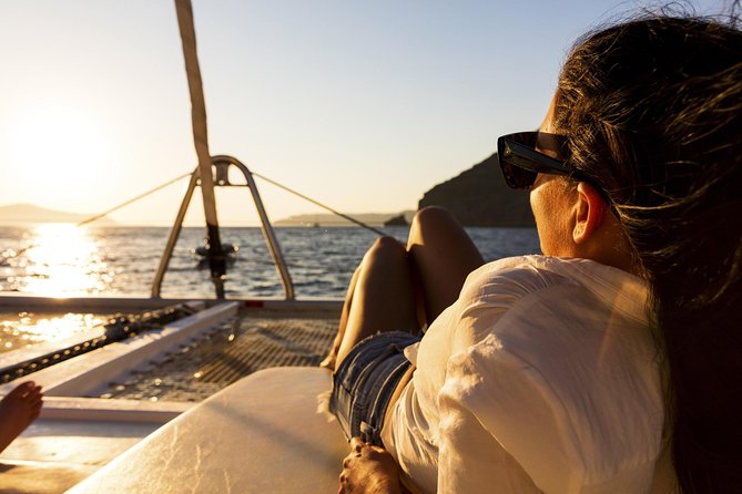 Shared Catamaran Romantic Sunset Cruise from Santorini via Volcano - The service issue you should take seriously
