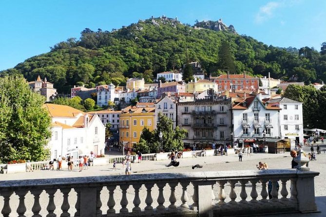 Sintra Romance and Mystery Private Tour - What the vehicle and driver add