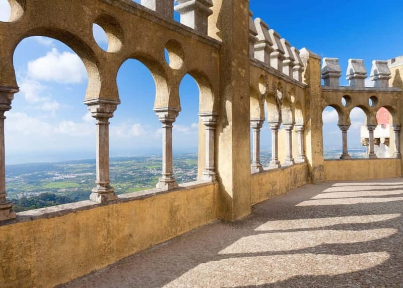 Sintra: The Romantic Village – Private Half-Day Guided Tour - What the guides add to the day