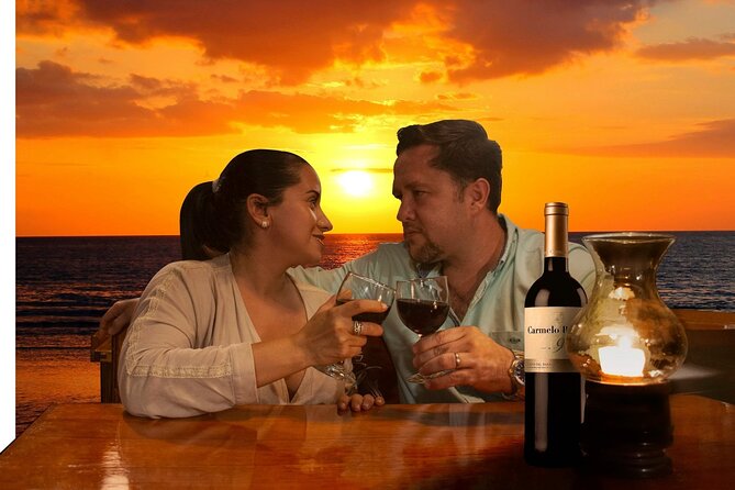 Spanish Galleon - Romantic Lobster Dinner Cruise & Live Saxophone - What dinner includes, from lobster to vegetarian lasagna
