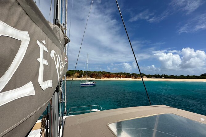 St Martin Gd-Case, Private Romantic Cruise 4 days - What this private sailing stay really offers
