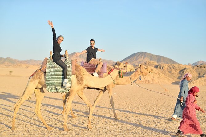 Starwatching, Camel Ride and Romantic Dinner in Hurghada Safari - Who will enjoy this evening most