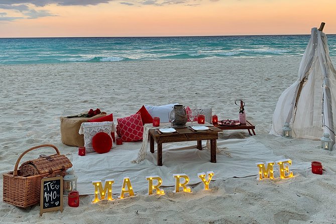 Sunset Beach Proposal - A proposal built around Cancun’s best hour