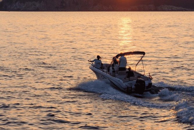 Sunset Romantic Escape with Aperitif - What the small group changes