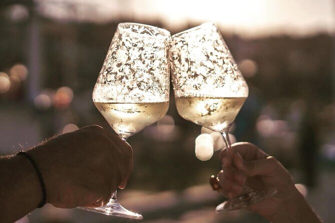 Sunset Romantic Escape with Aperitif - The one-hour aperitif stop
