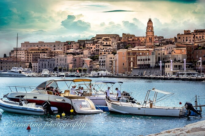 Sunset Romantic Escape with Aperitif - Who will enjoy this cruise most?