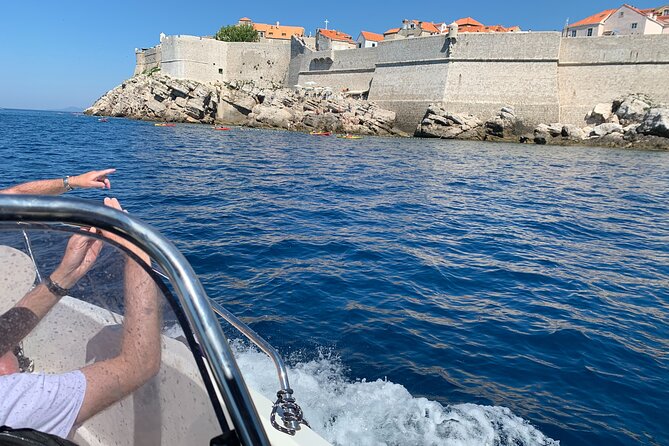 Sunset Tour–A Sunset That Isn’t Stuck in Front of the Old Town - The human side of the boat trip