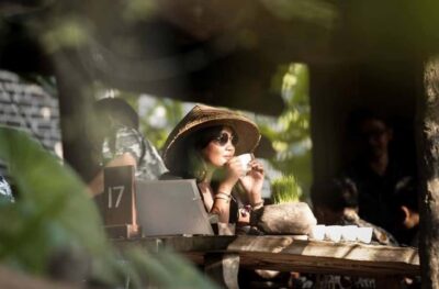 Floating Breakfast, Jungle Swing & Spa Romantic Tour