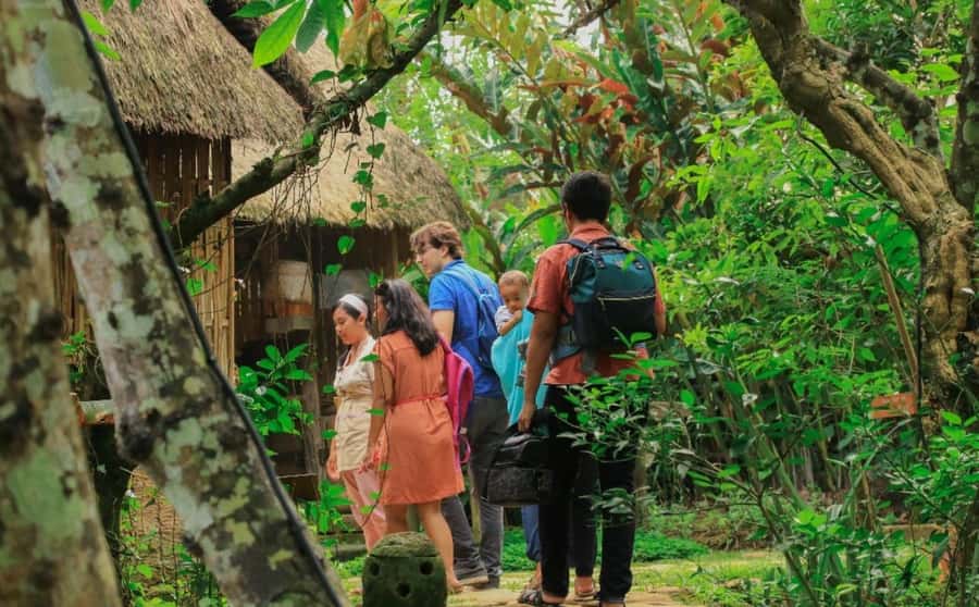 Ubud: Floating Breakfast, Jungle Swing & Spa Romantic Tour - Who will enjoy this most