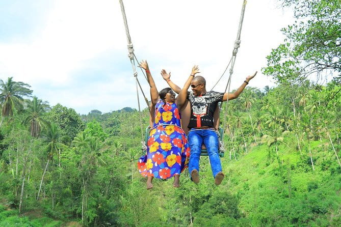 Ubud Romantic Floating Lunch Jungle Swing and Waterfall - Meeting your driver at 9am