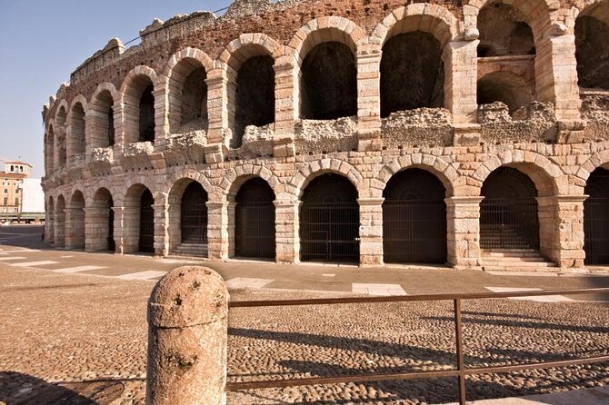 Verona by Moonlight: A Nighttime Path Through History and Romance - Key points to know before you book