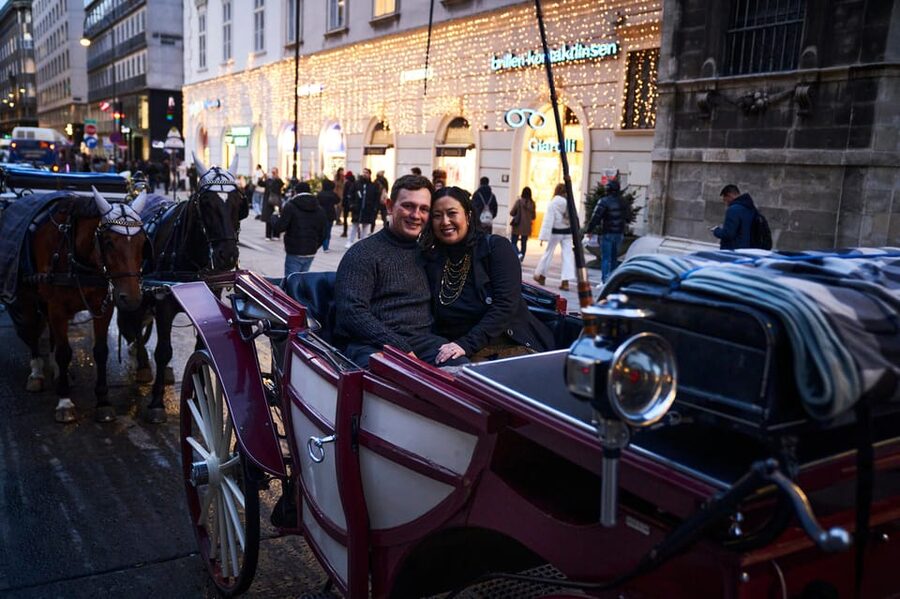 Vienna: Professional Proposal Photographer - What you receive after the session