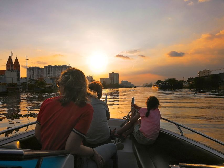 VIP Tour Enjoy Romantic Sunset by Speed Boat Free Cocktail - Saigon New Port and Dong Tay Boulevard