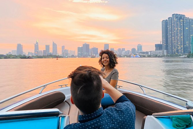 VIP Tour in Saigon: Romantic Sunset Cocktail by SpeedBoat - The 45 to 60 minute speedboat cruise