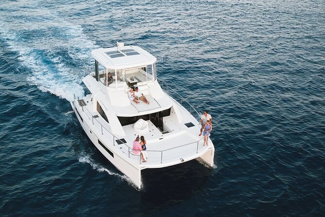 Waikiki Couples Snorkel Retreat - Turtles, tropical fish, and the value of a small group