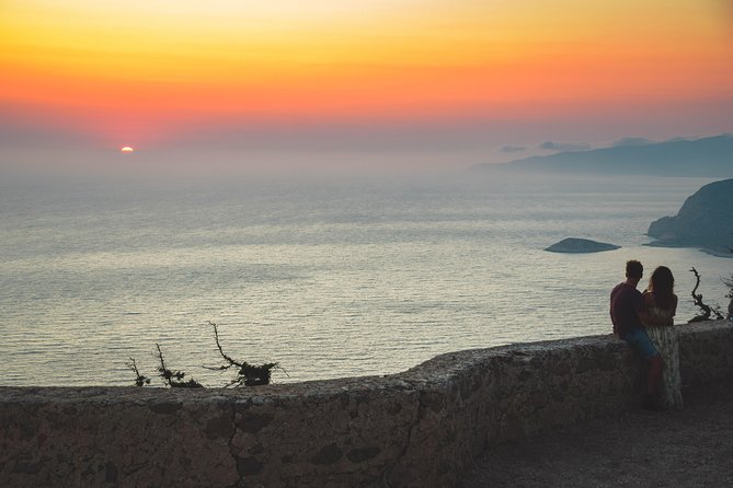 Wine Tasting and Romantic sunset in Monolithos - What the guide adds to the day