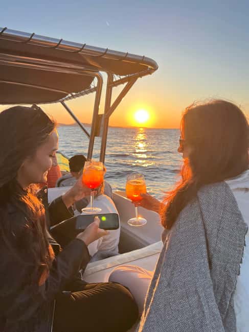 Zadar: Romantic Luxury Sunset Boat Tour with Aperol Spritz - Finding a quiet place in the canal